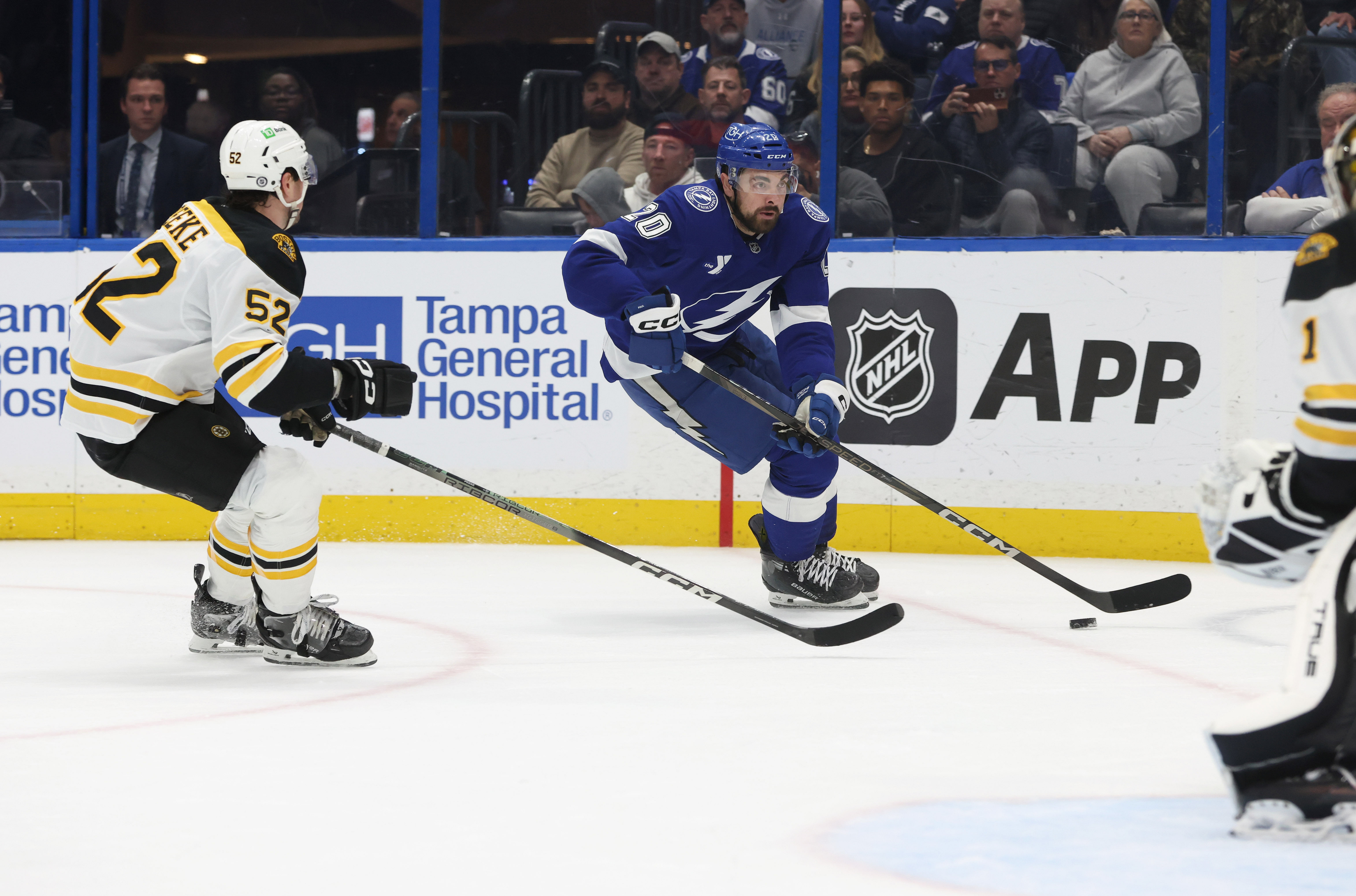 NHL: Boston Bruins at Tampa Bay Lightning - Source: Imagn