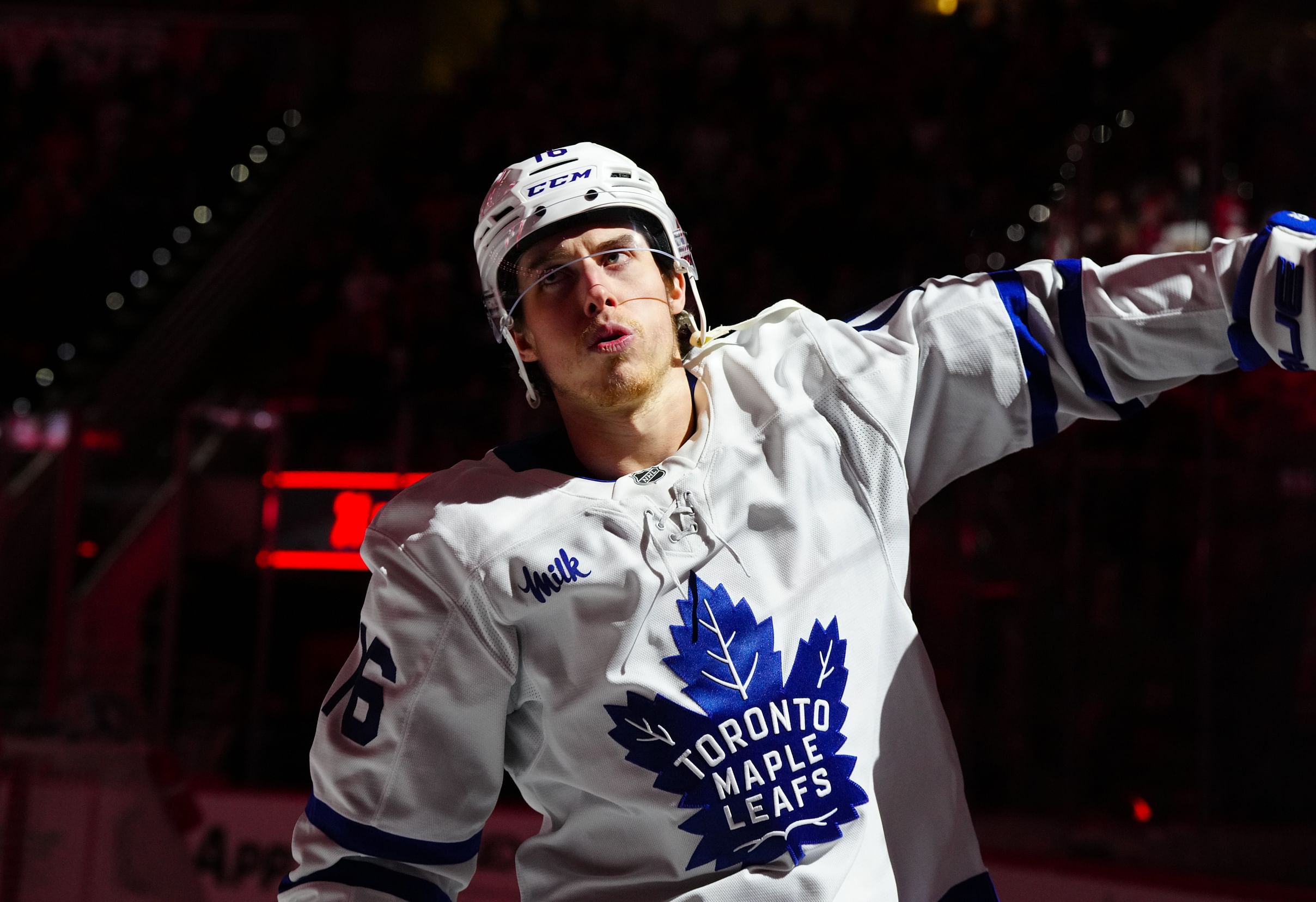 Mitch Marner is yet to extend his contract with the Toronto Maple Leafs - Source: Imagn