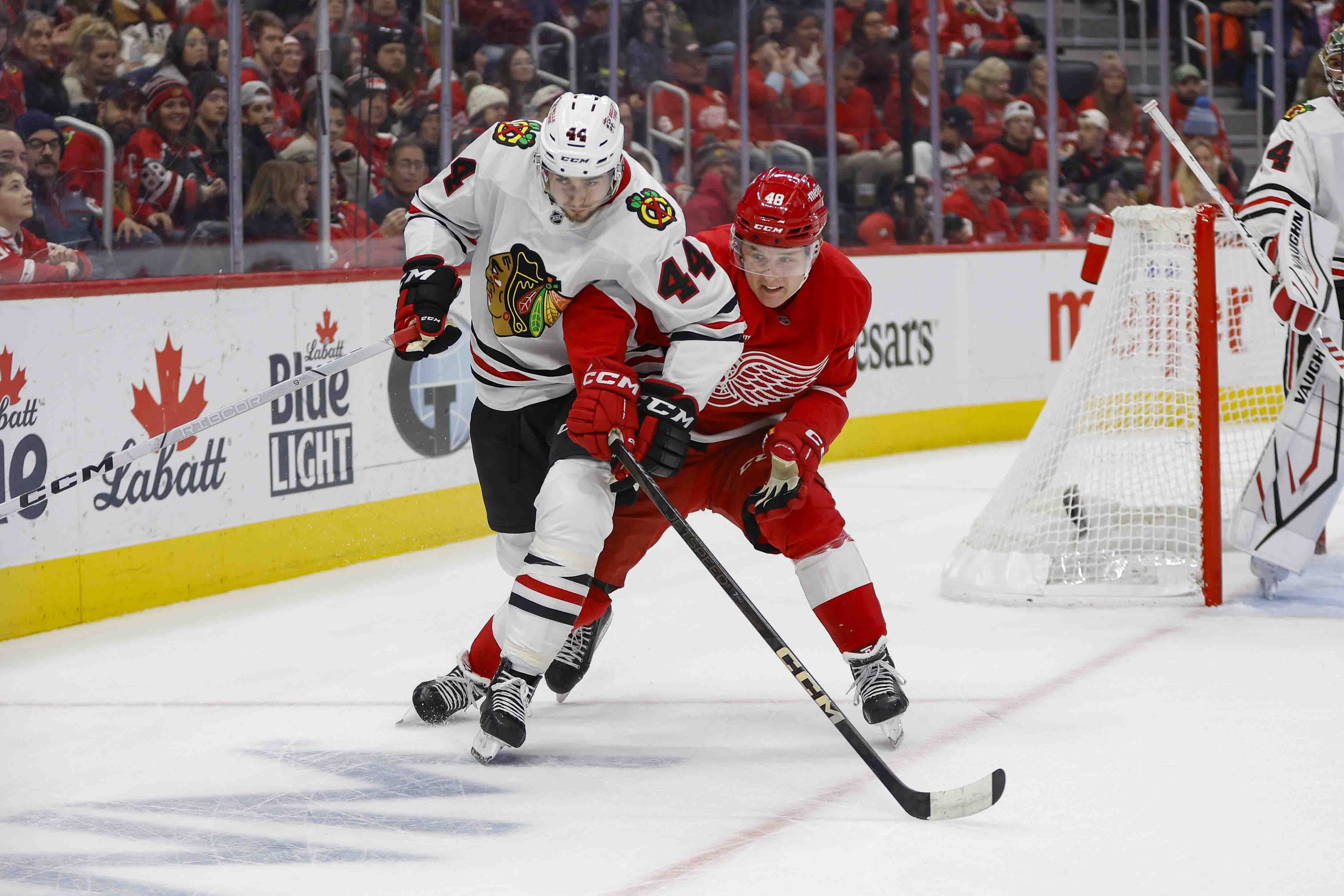 NHL: Chicago Blackhawks at Detroit Red Wings - Source: Imagn