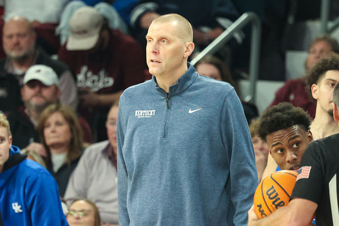 "I love when players make coaches look smart cause we're NOT!": Mark Pope showers praise on Kentucky's Ansley Almonor after Wildcats beat MS State