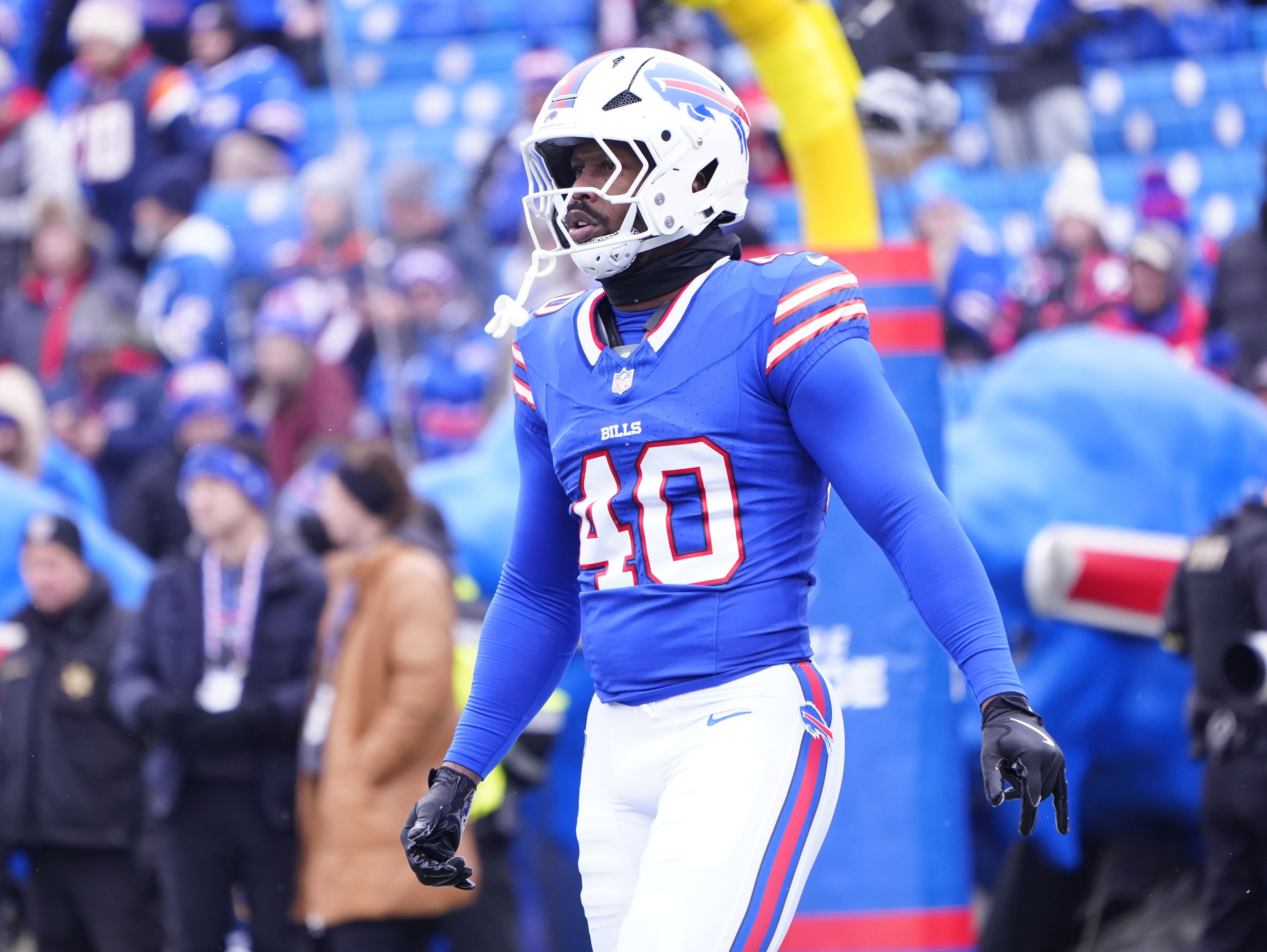 Von Miller at AFC Wild Card Round-Denver Broncos at Buffalo Bills - Source: Imagn