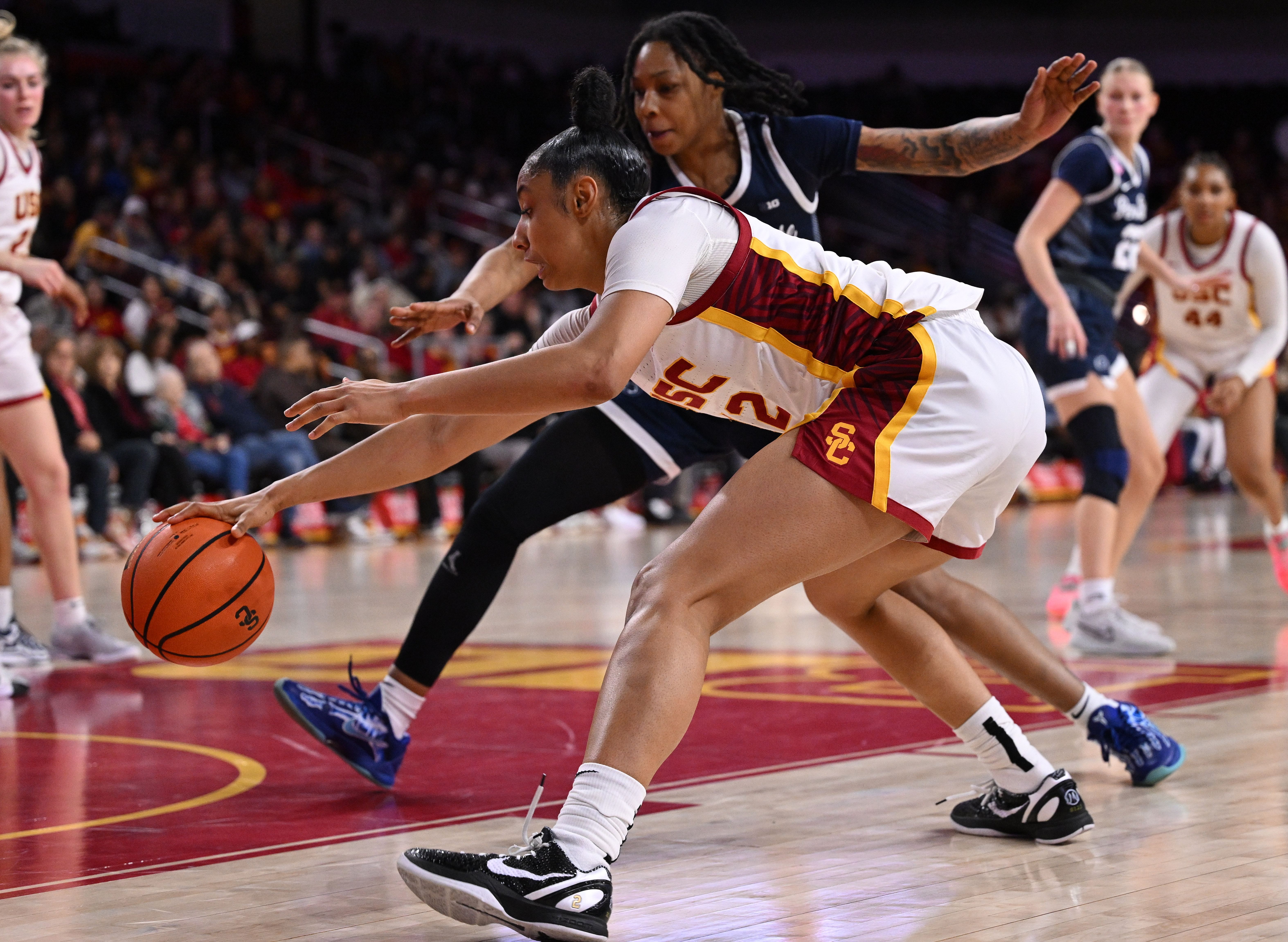 NCAA Womens Basketball: Penn St. at Southern California - Source: Imagn