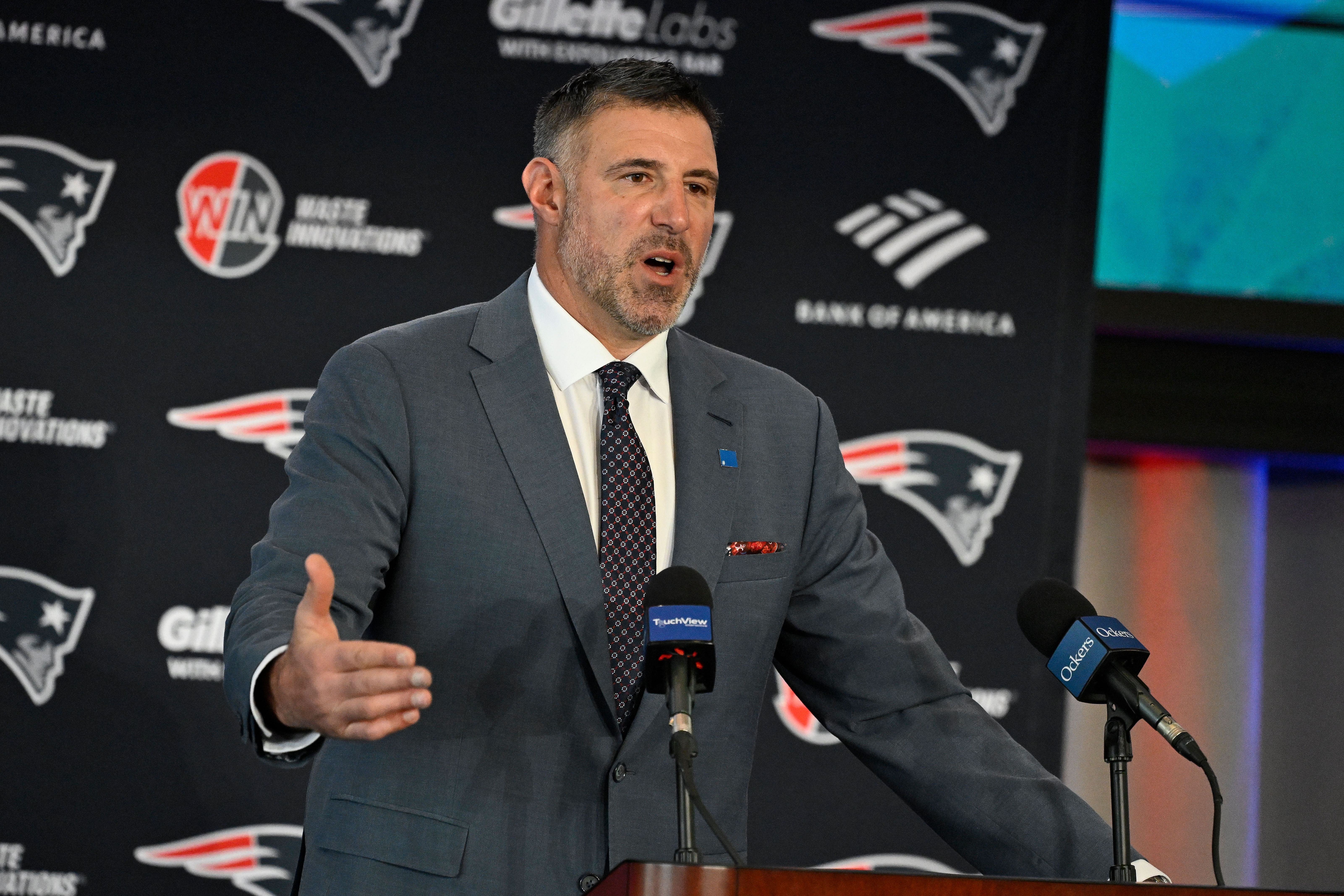 NFL: New England Patriots Mike Vrabel Press Conference - Source: Imagn