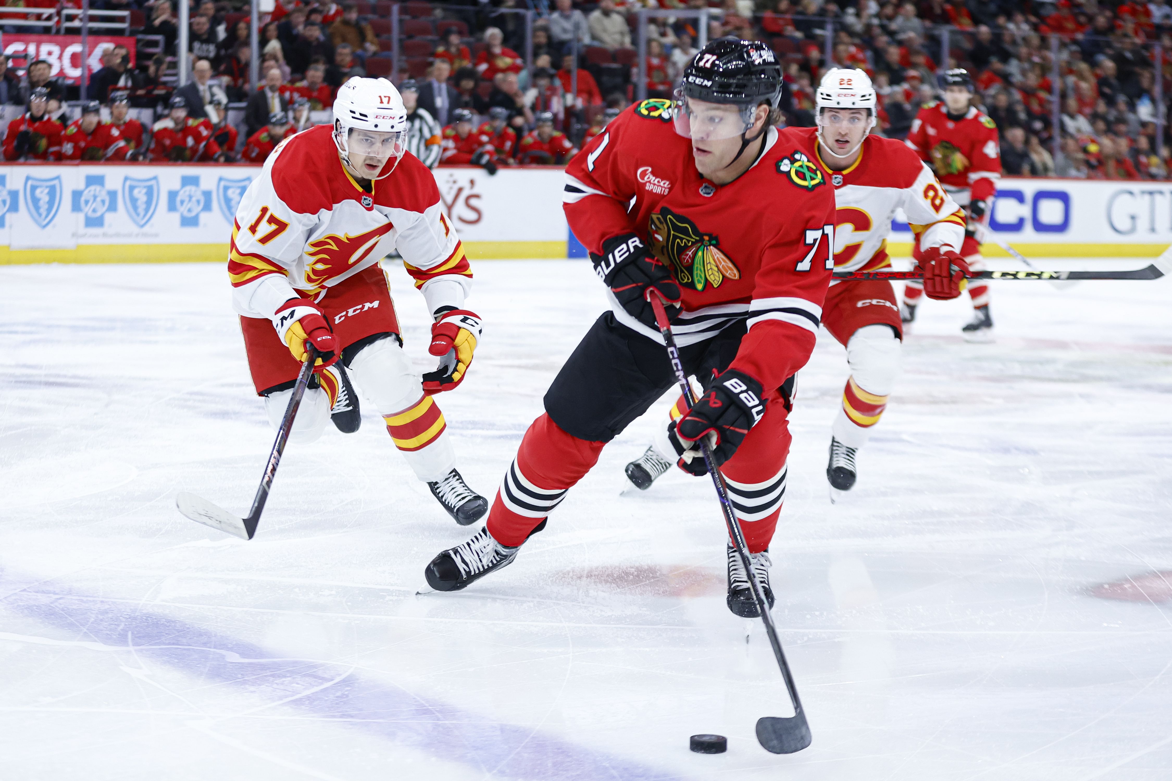 NHL: Calgary Flames at Chicago Blackhawks - Source: Imagn