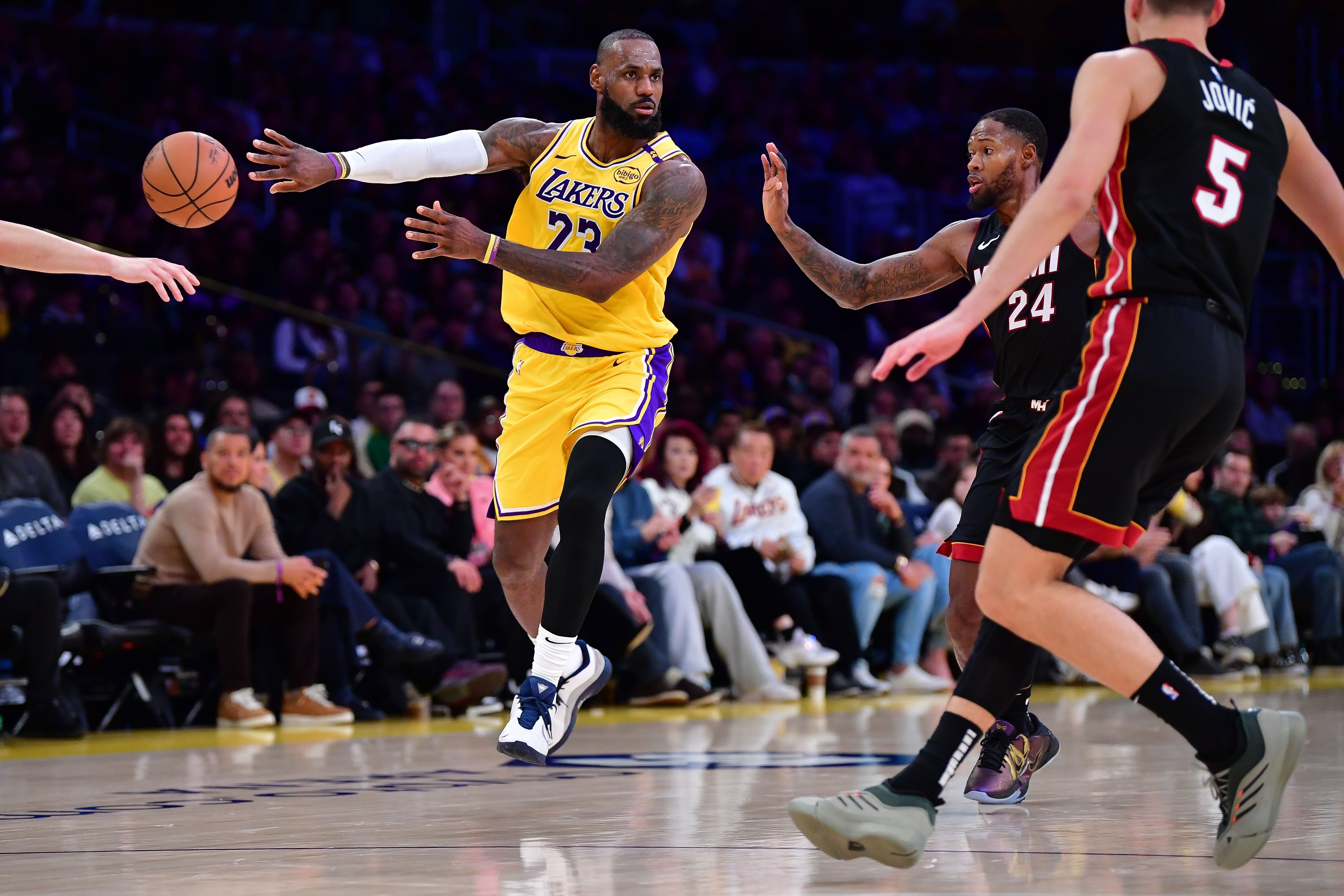 NBA: Miami Heat at Los Angeles Lakers - Source: Imagn