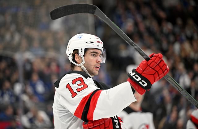 NHL: New Jersey Devils at Toronto Maple Leafs - Source: Imagn