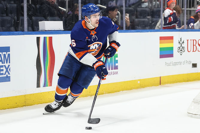 NY Islanders HC Patrick Roy makes his feelings known about Ryan Pulock's injury due to 'dangerous plays'