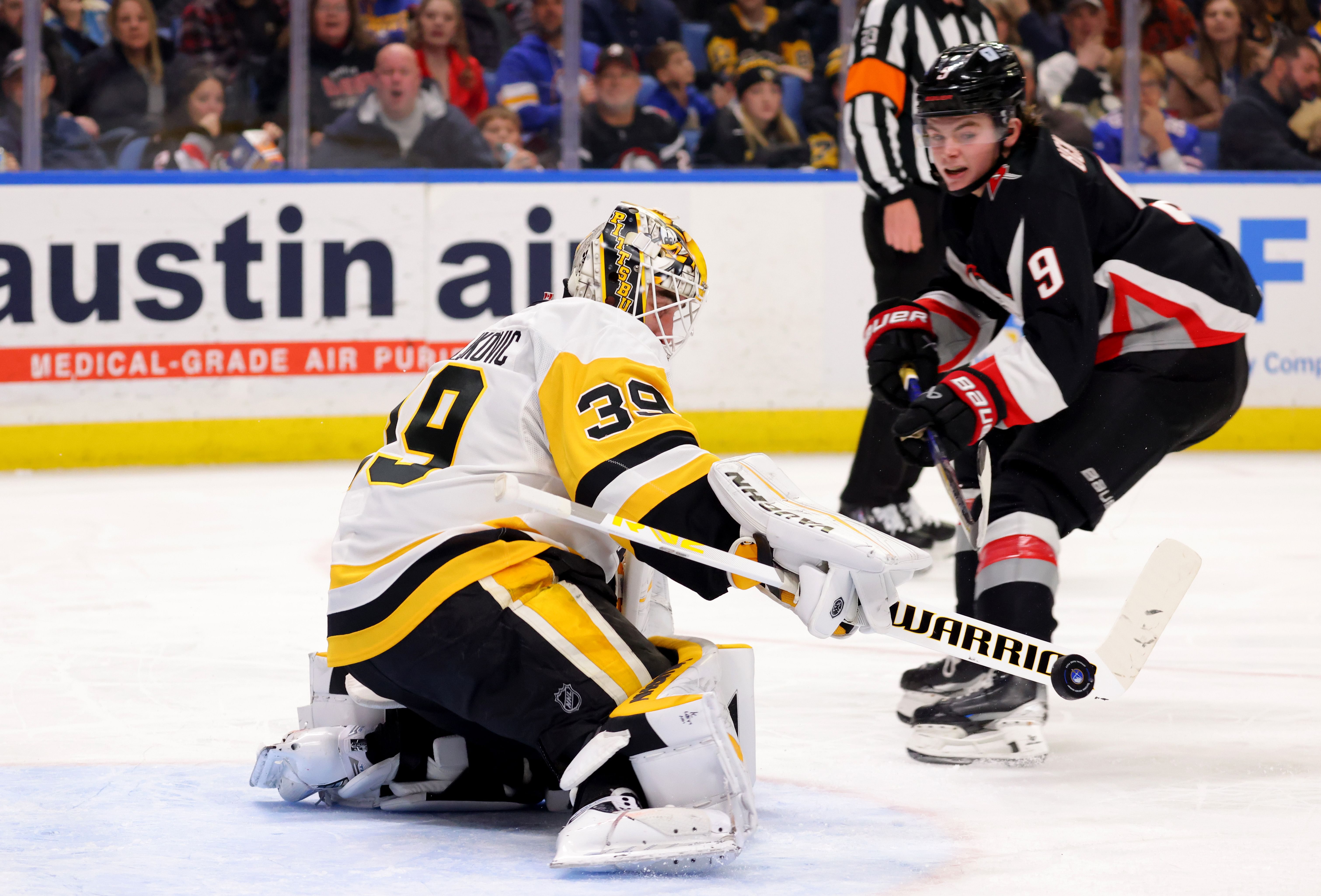 NHL: Pittsburgh Penguins at Buffalo Sabres - Source: Imagn