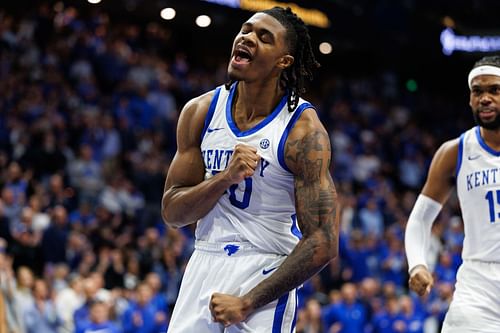 Kentucky Wildcats guard Otega Oweh (#00) celebrates after a basket during the second half against the Alabama Crimson Tide at Rupp Arena. Photo: Imagn