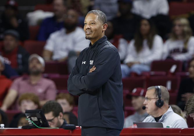 “I felt bad for them but I was happy with how we competed”: South Carolina coach Lamont Paris gets real on loss against Mississippi State