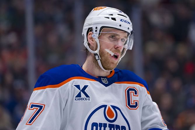 "He's a good dude": $24,750,000 Vancouver Canucks forward makes feelings known after enduring Connor McDavid's vicious high stick