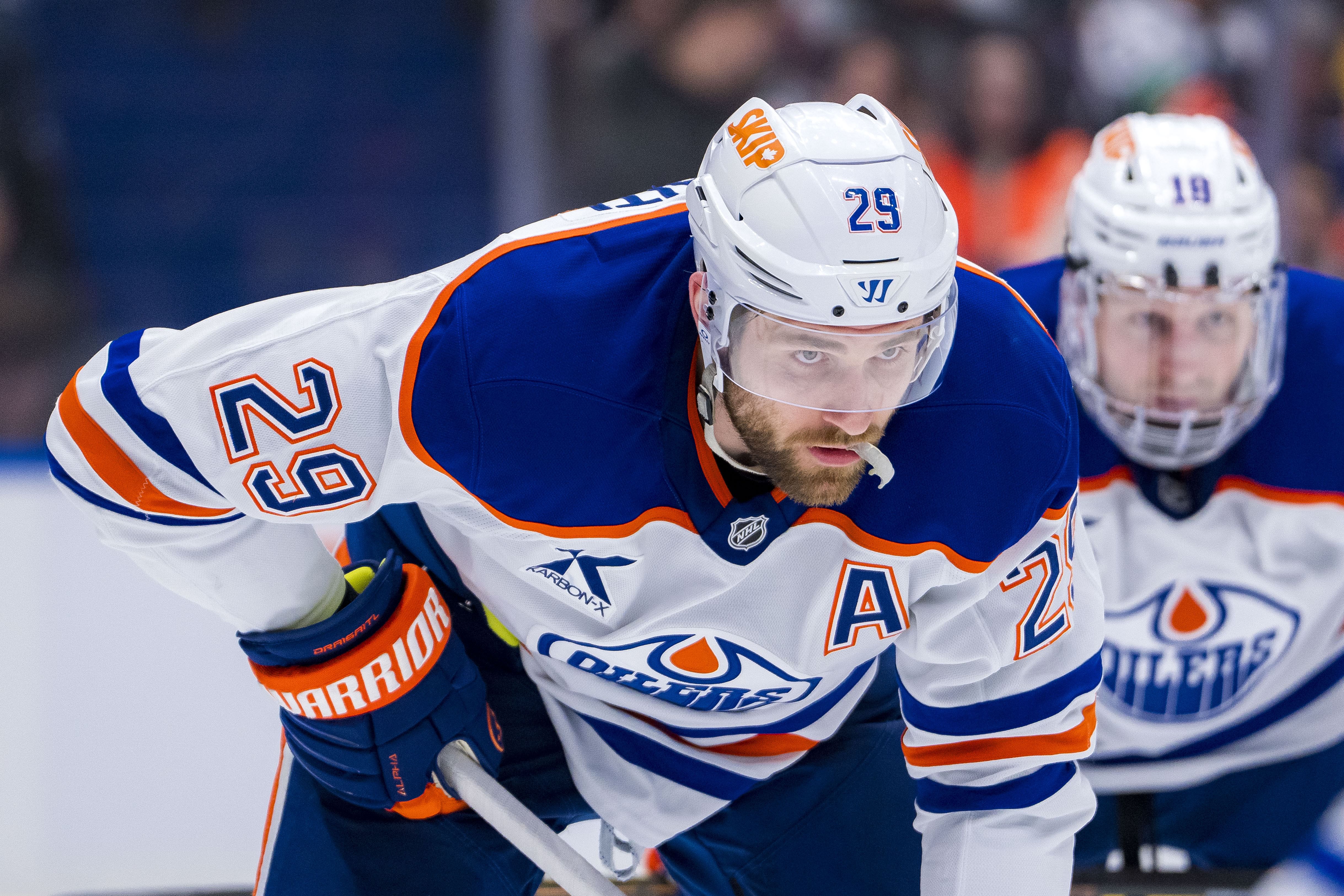 NHL: Edmonton Oilers at Vancouver Canucks - Source: Imagn