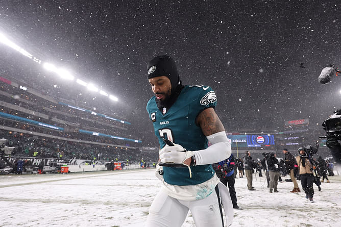 Darius Slay makes feelings clear on future as $42,000,000 Eagles CB enters contract year in 2025