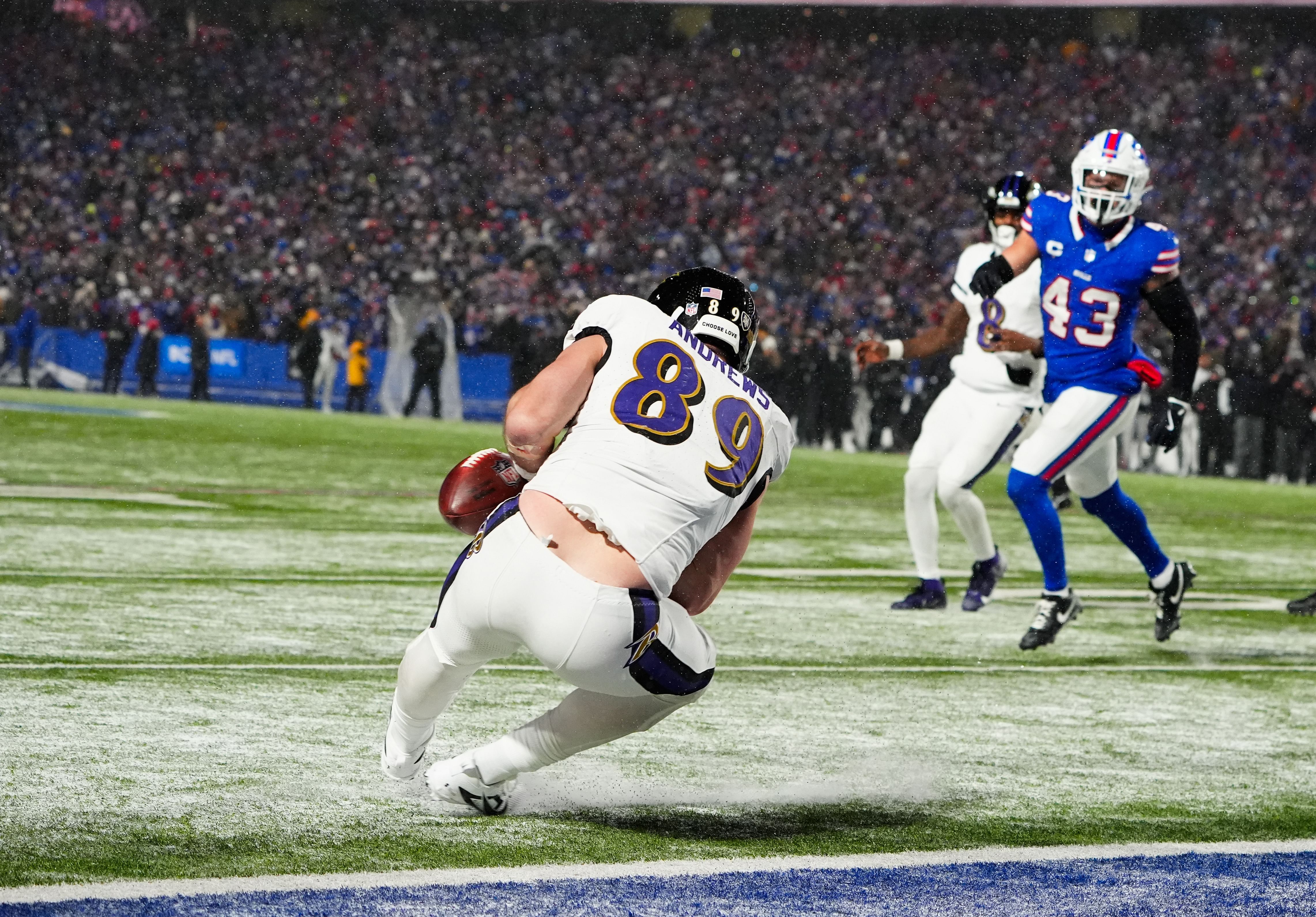 NFL: Baltimore Ravens TE Mark Andrews drops a 2-point conversion - Source: Imagn