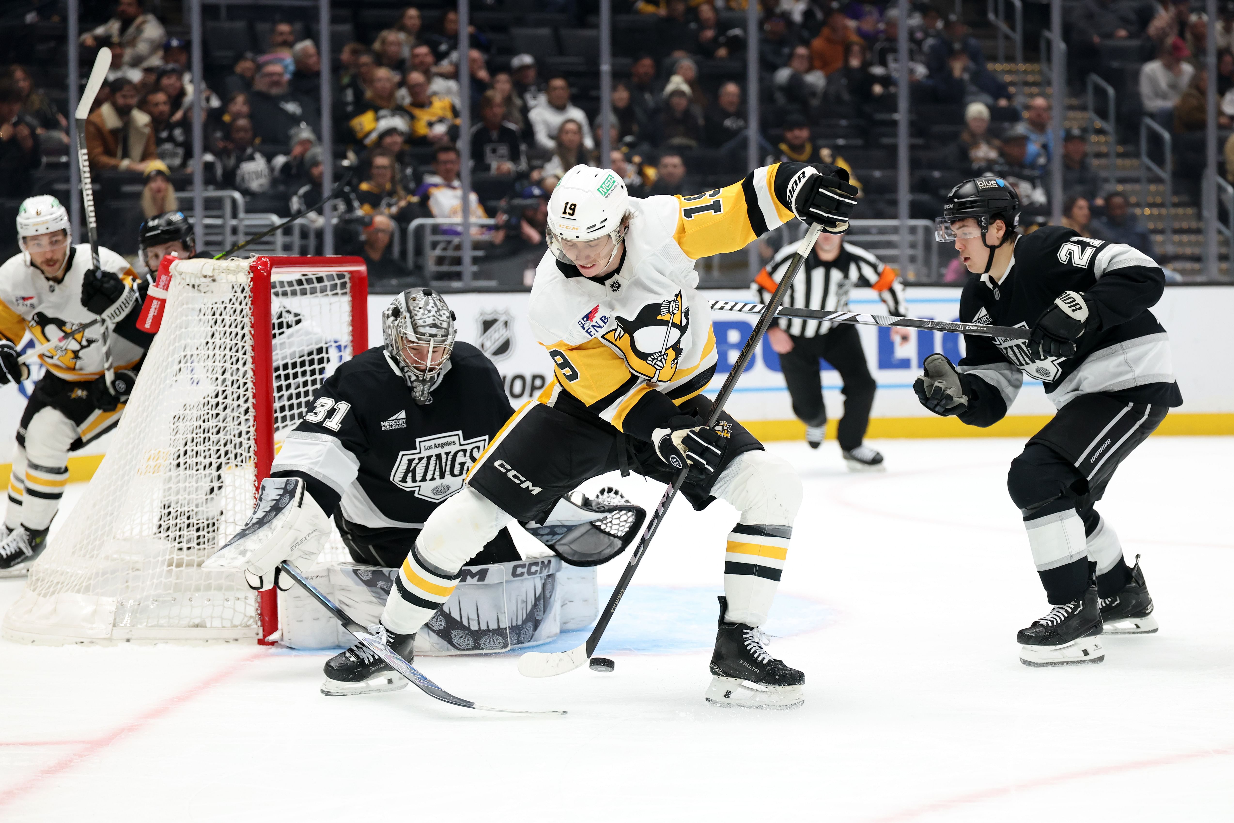 The Pittsburgh Penguins want to acquire more assets (Imagn)