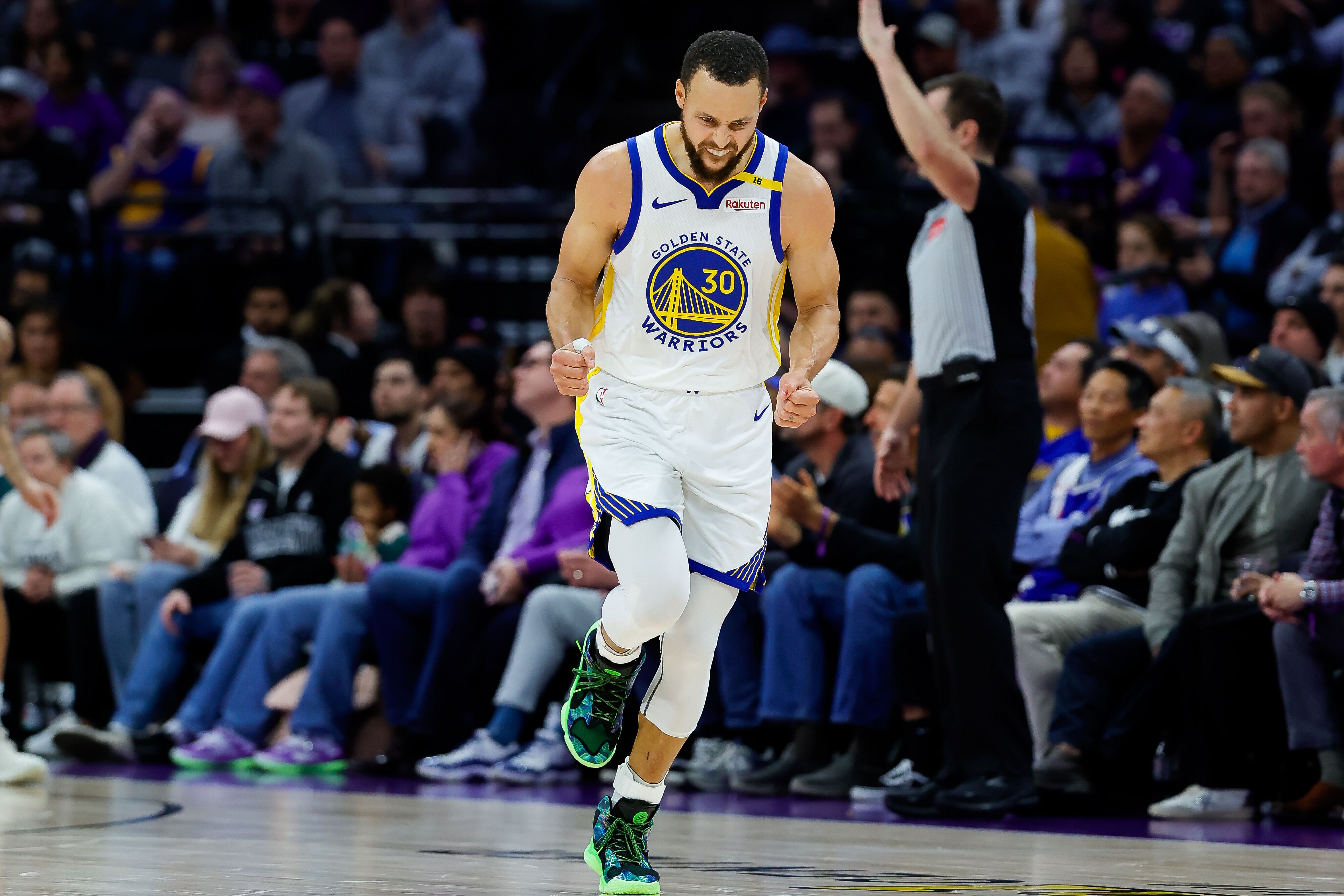 NBA: Golden State Warriors at Sacramento Kings - Source: Imagn