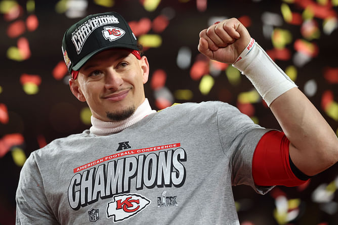 Ex-Commanders QB RGIII puts lofty expectations on Chiefs vs Eagles 'Super Bowl 57 rematch'