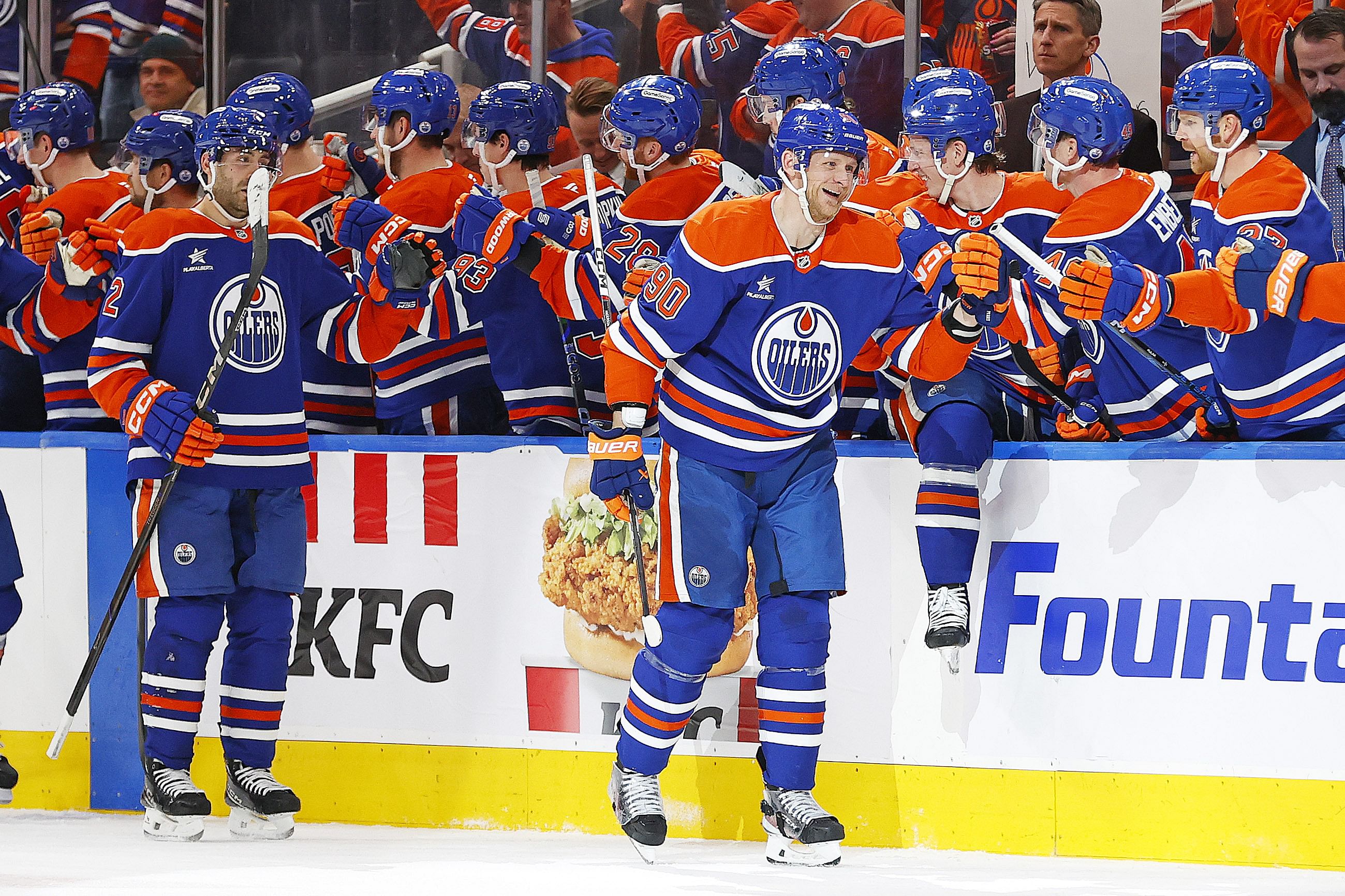 Jan 27, 2025; Edmonton, Alberta, CAN; The Edmonton Oilers celebrate a goal scored by forward Corey Perry (90) during the second period against the Seattle Kraken at Rogers Place. Mandatory Credit: Perry Nelson-Imagn Images - Source: Imagn