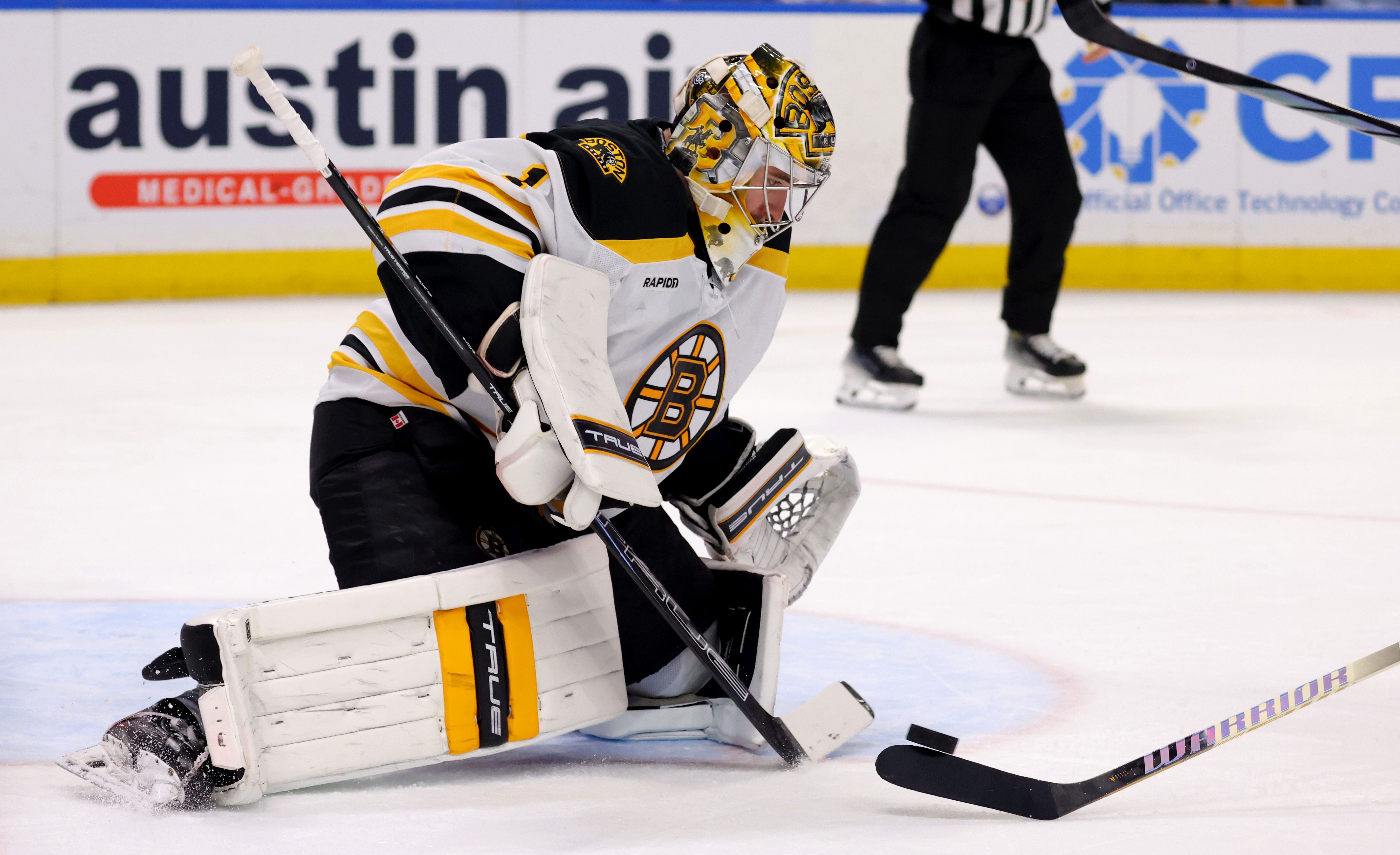 NHL: Boston Bruins at Buffalo Sabres - Source: Imagn