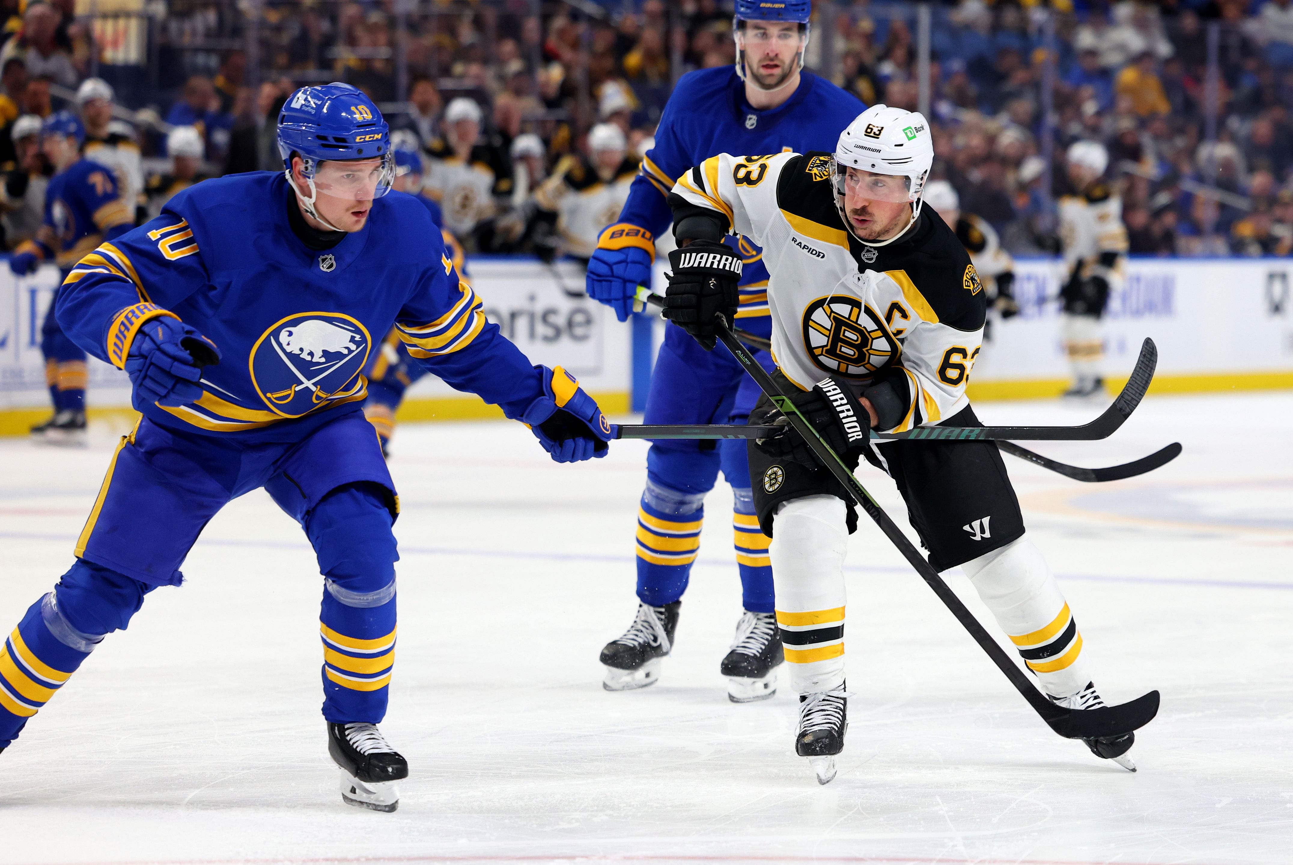 NHL: Boston Bruins at Buffalo Sabres - Source: Imagn