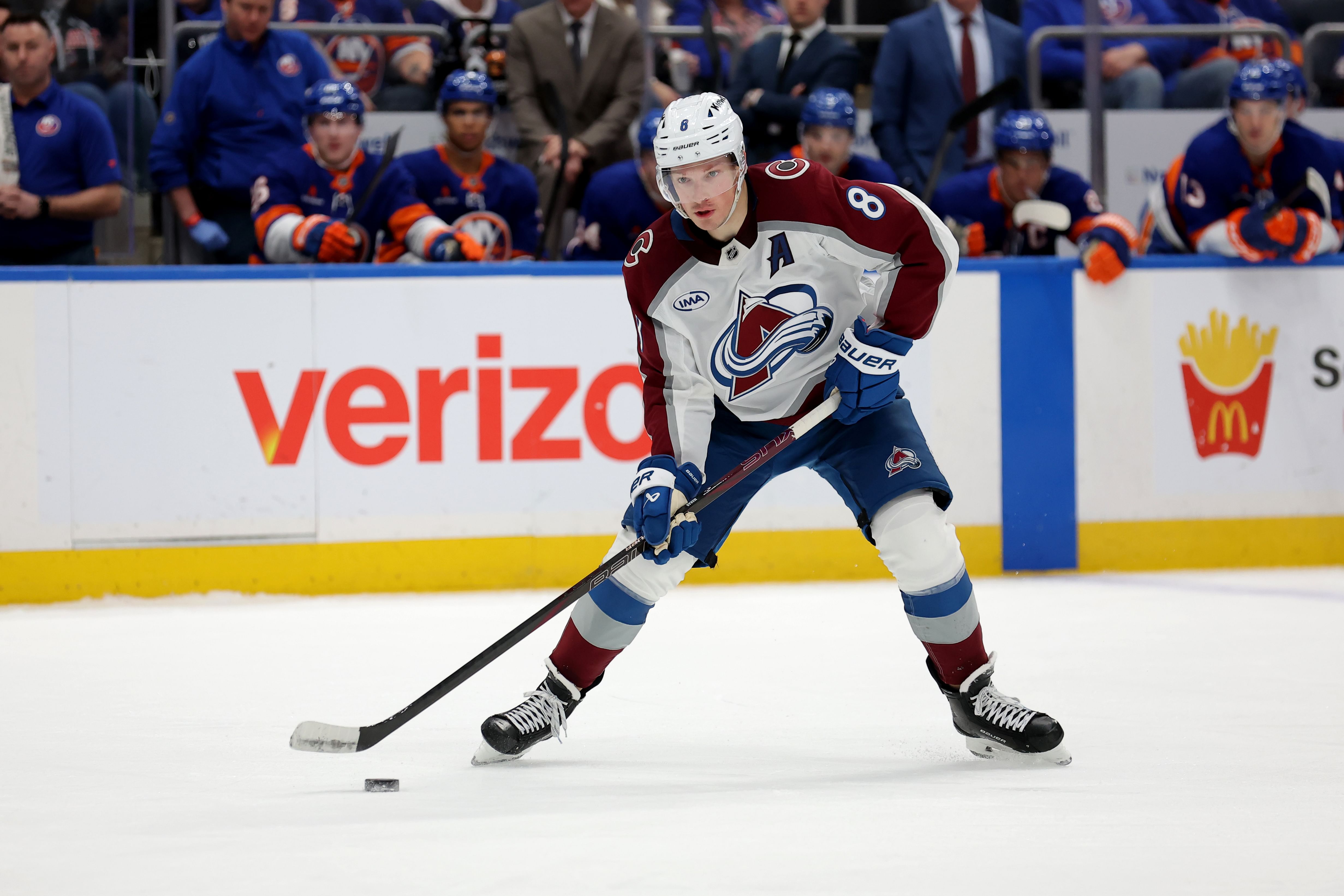 NHL: Colorado Avalanche at New York Islanders - Source: Imagn