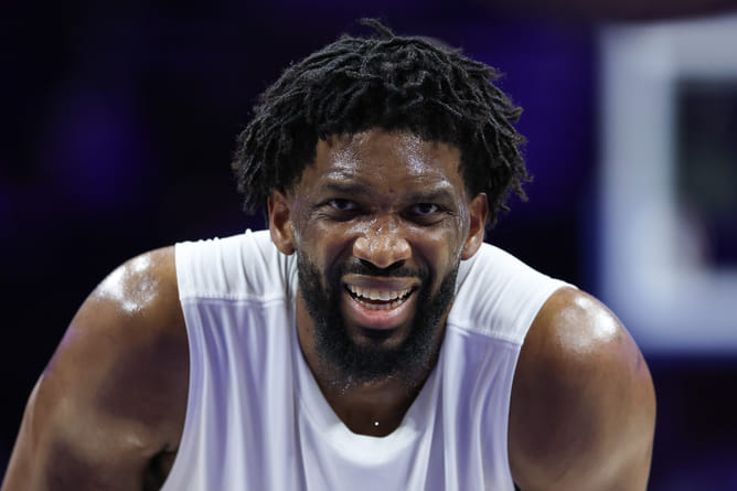 Is Joel Embiid playing tonight against Denver Nuggets? Latest on 76ers superstar's status