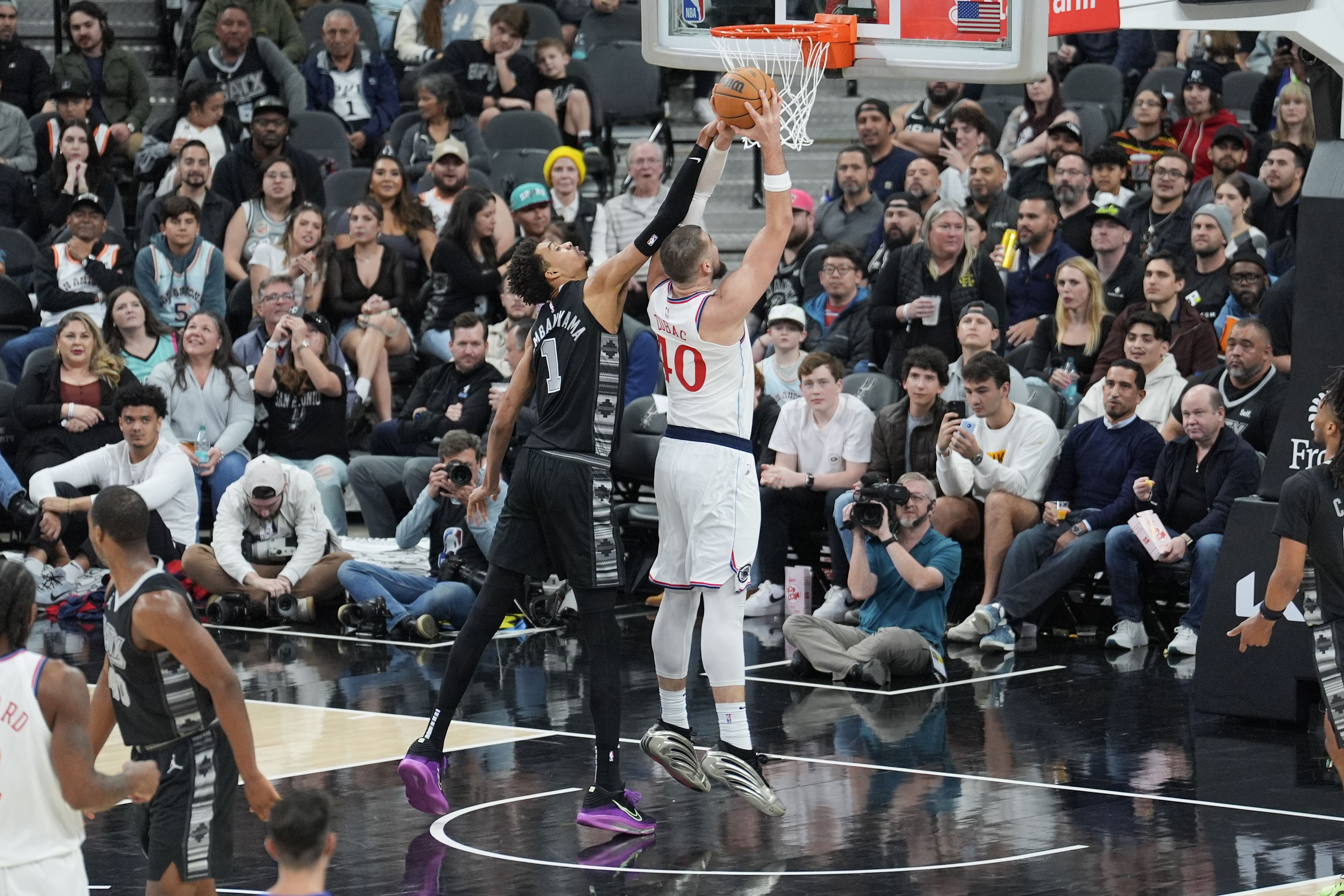 NBA: Los Angeles Clippers at San Antonio Spurs - Source: Imagn