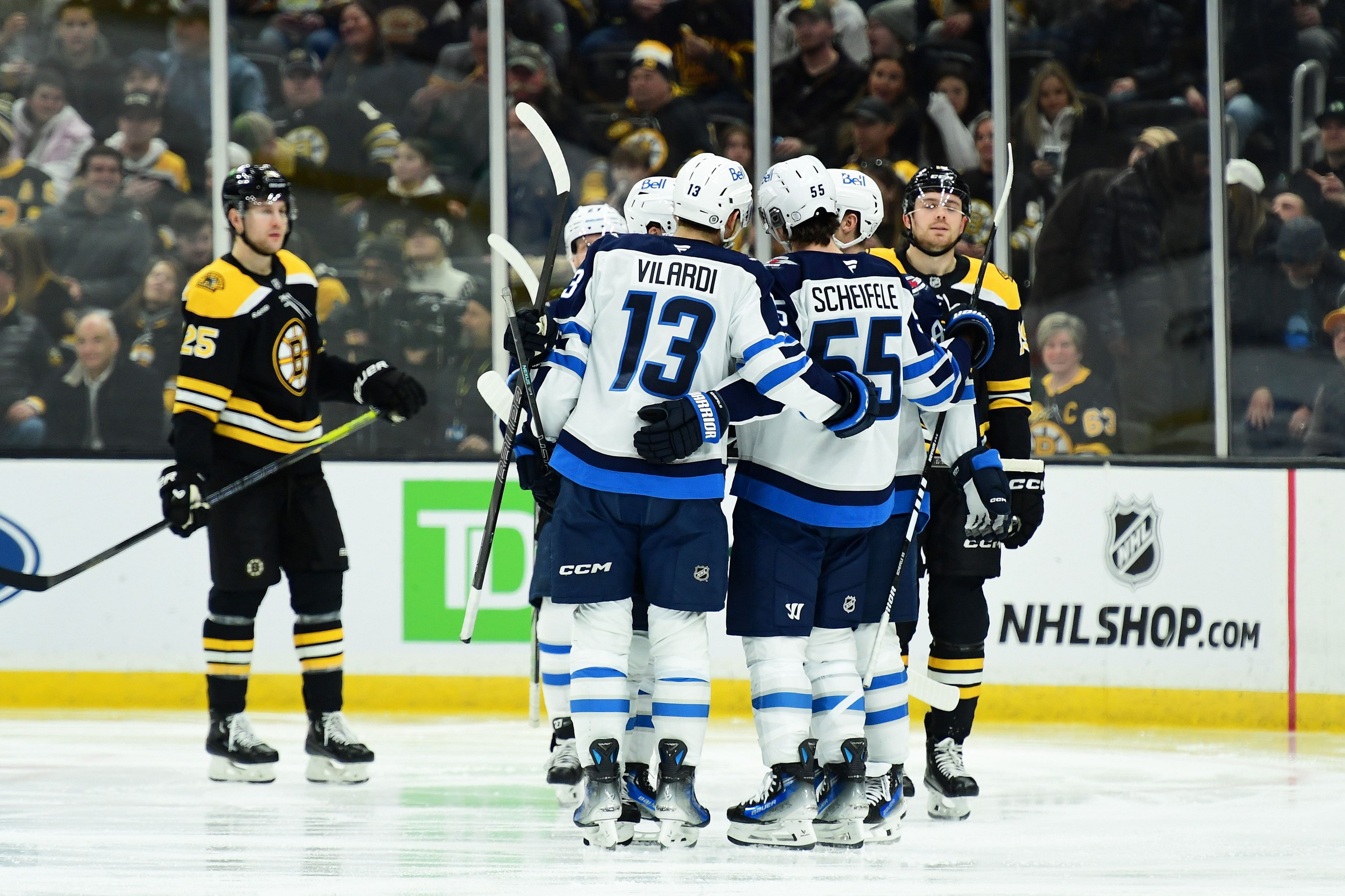 NHL: Winnipeg Jets at Boston Bruins - Source: Imagn