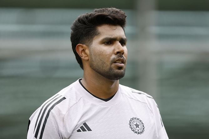 "Kaha laga rha hai call" - India cricketer posts a hilarious comment on Harshit Rana's new social media post