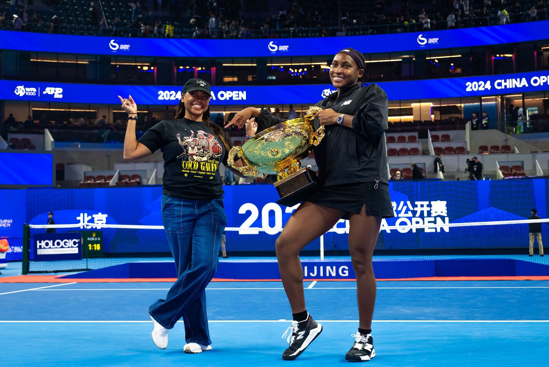 Candi Gauff (L) and Coco Gauff at the 2024 China Open - Source: Getty