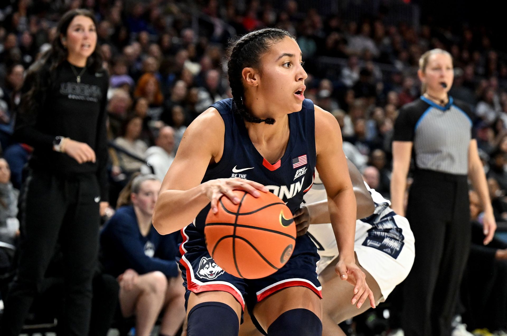 Azzi Fudd (#35) of the UConn Huskies handles the ball in their NCAA game against the Georgetown Hoyas at Entertainment &amp; Sports Arena on January 11, 2025 in Washington, DC. Photo: Getty