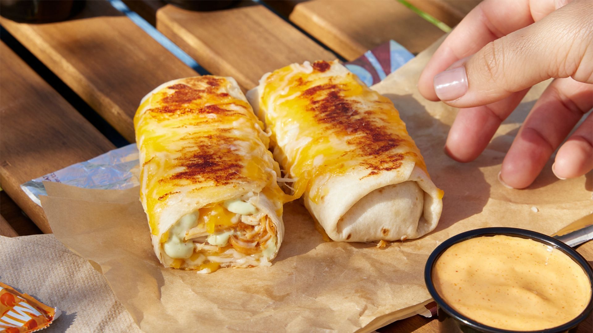 Taco Bell&rsquo;s new Cheesy Dipping Burritos: Product details explored 