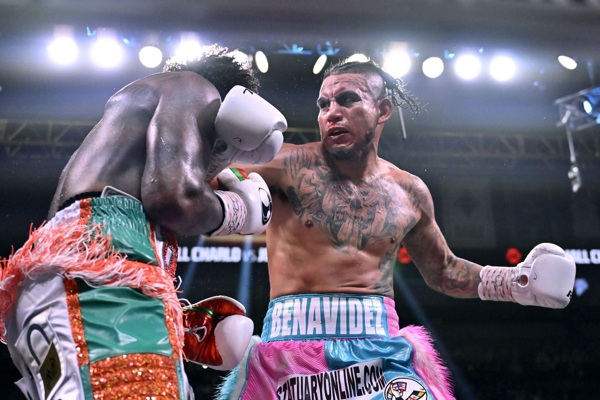 What is Jose Benavidez&#039;s record?