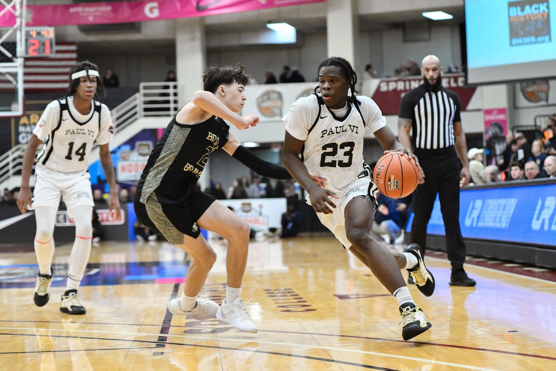 HIGH SCHOOL BASKETBALL: JAN 18 Spalding Hoophall Classic - Paul VI vs St. John Bosco - Source: Getty