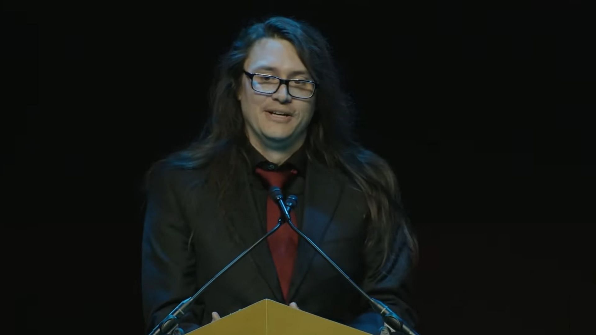 Pirate Software addresses getting kicked from OnlyFangs WoW guild (Image via Streamer Awards/YouTube)