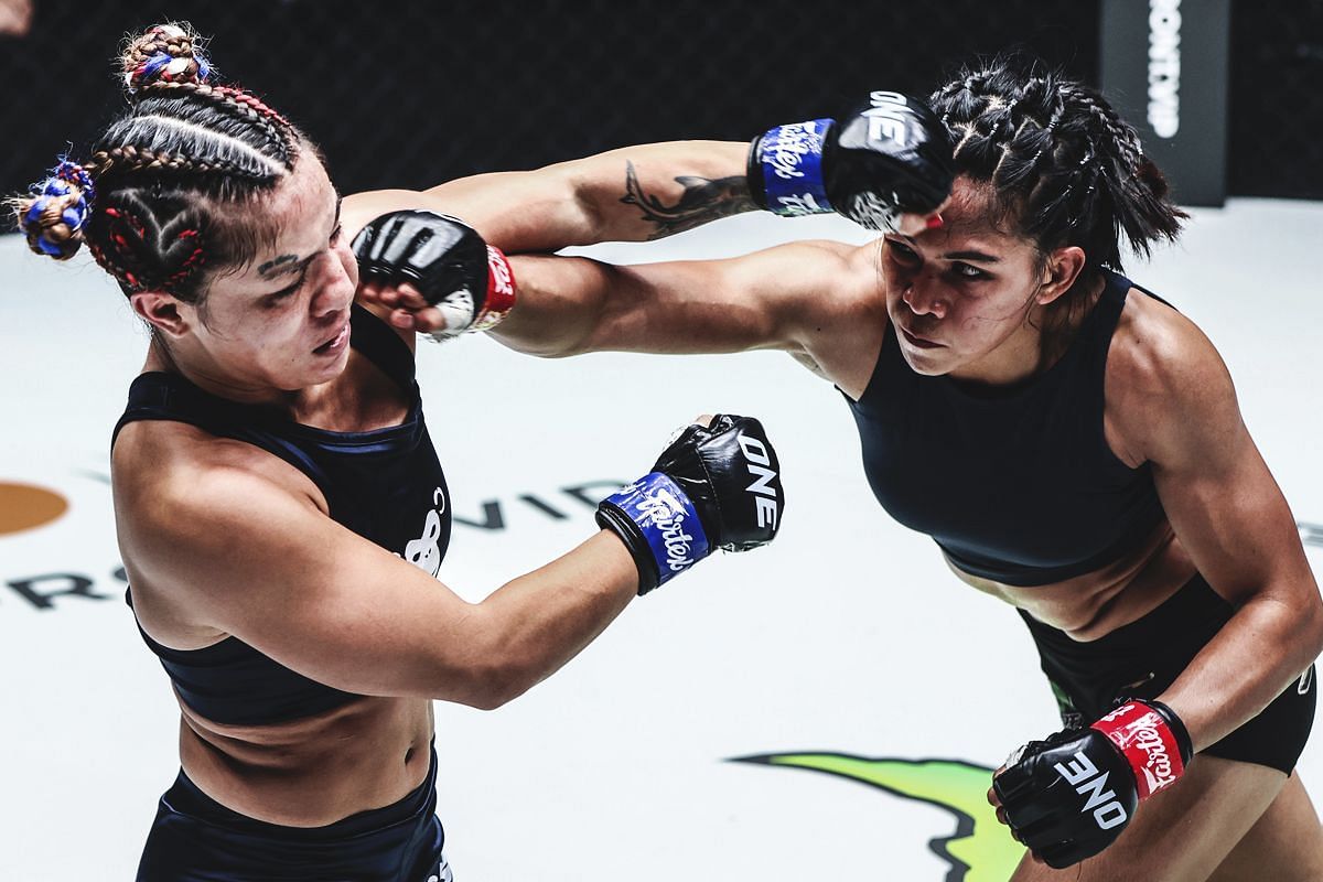 Noelle Grandjean (left), Denice Zamboanga (right) [Photo via ONE Championship]