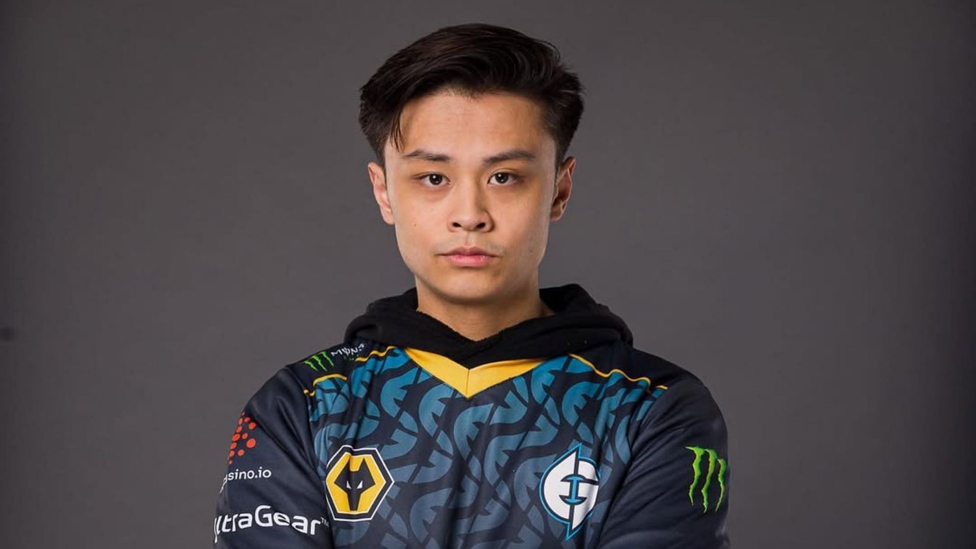 Stewie2k and CS2 pros step up for a fan affected by LA wildfires