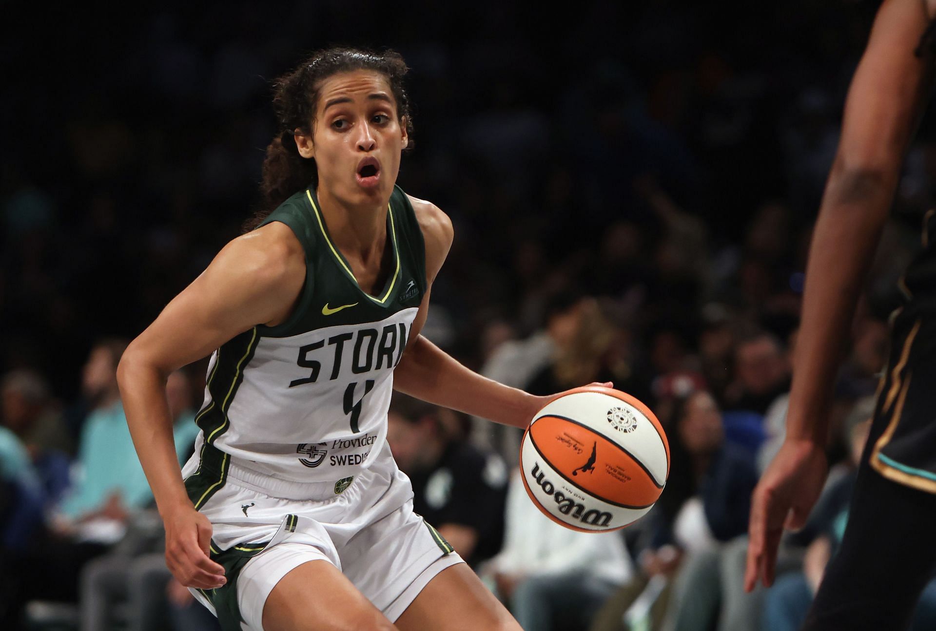 Skylar Diggins-Smith Parents