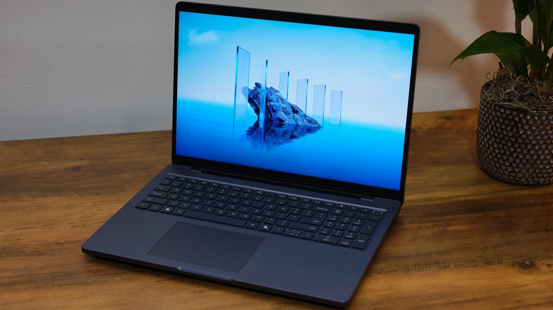 The Dell Pro Max 16 laptop (Image via Dell)