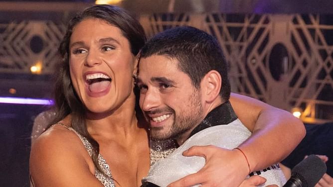 Ilona Maher's DWTS partner Alan Bersten gives hilarious four-word reaction to her struggles with word 'Definitely'