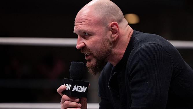 6'1" heavyweight AEW star puts World Champion on notice: "I'm going to make Jon Moxley my b***h"