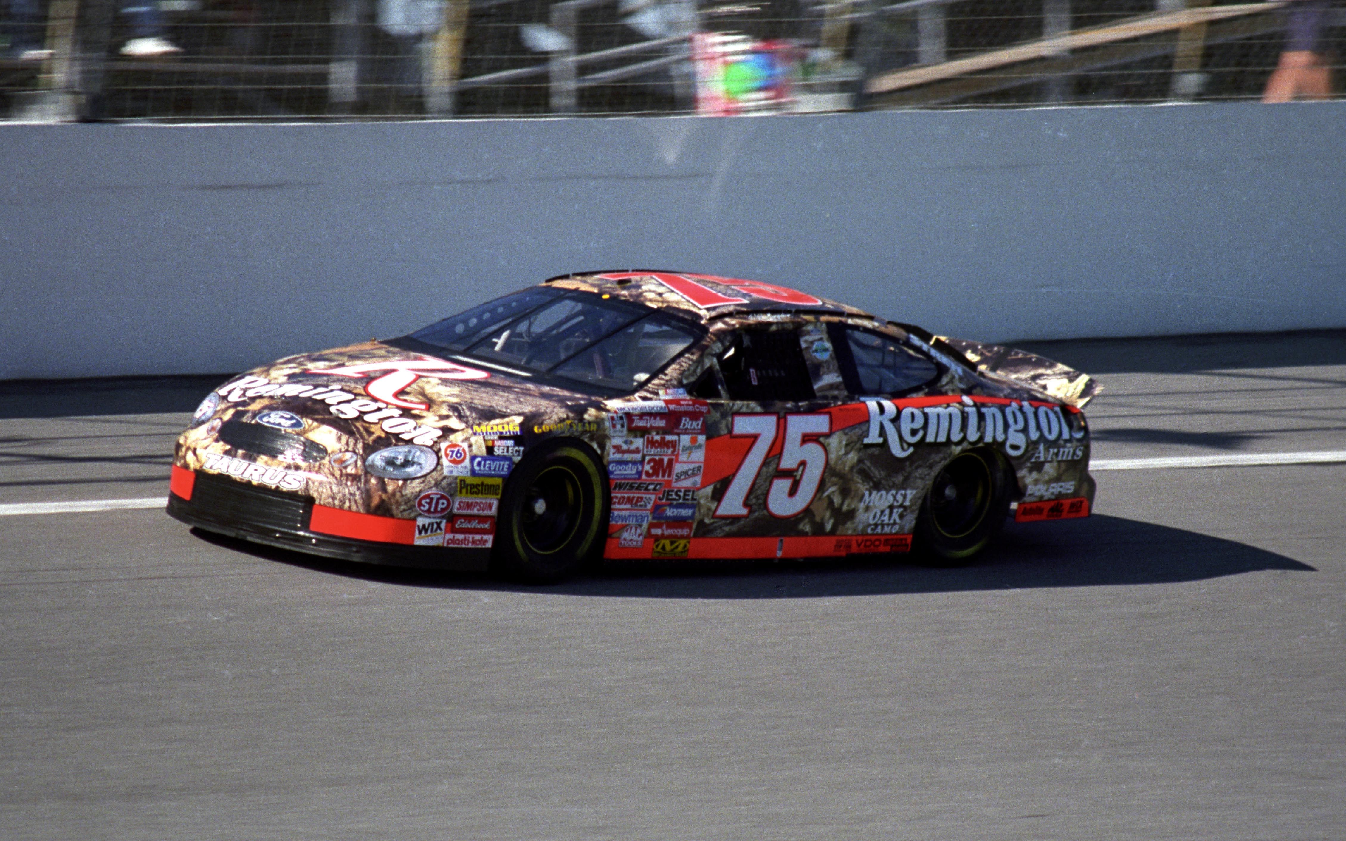 NASCAR Winston Cup Series driver Rick Mast during practice for the Daytona 500 - Source: Imagn