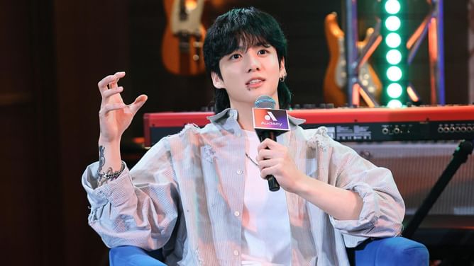 "Something is very wrong here" — HYBE faces online backlash for allegedly undermining BTS' Jungkook's solo achievements