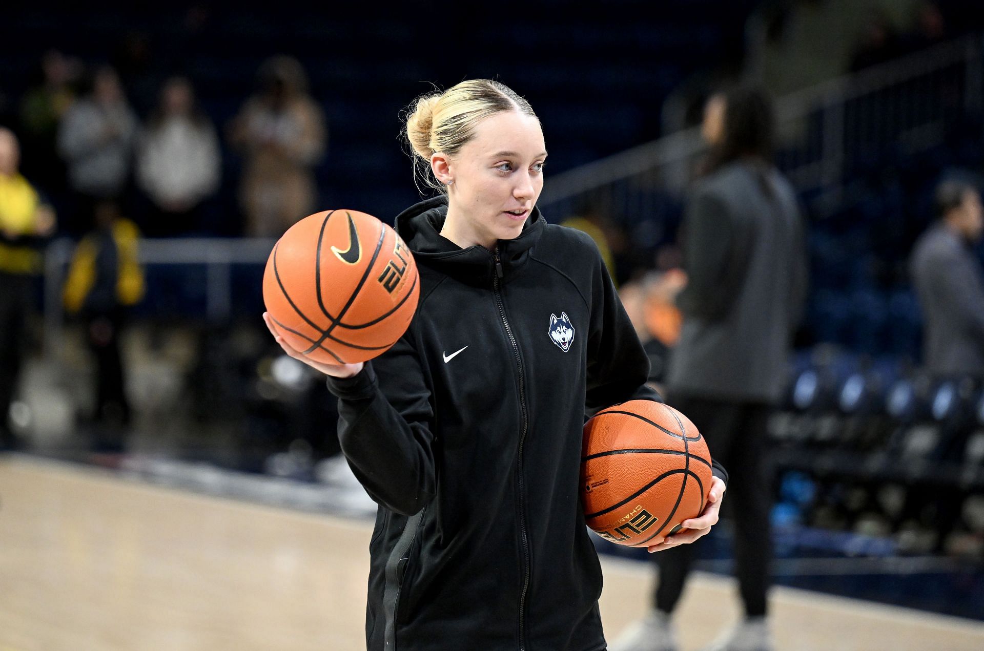 Paige Bueckers warms up before a game for the UConn Huskies. (Credits: Getty)