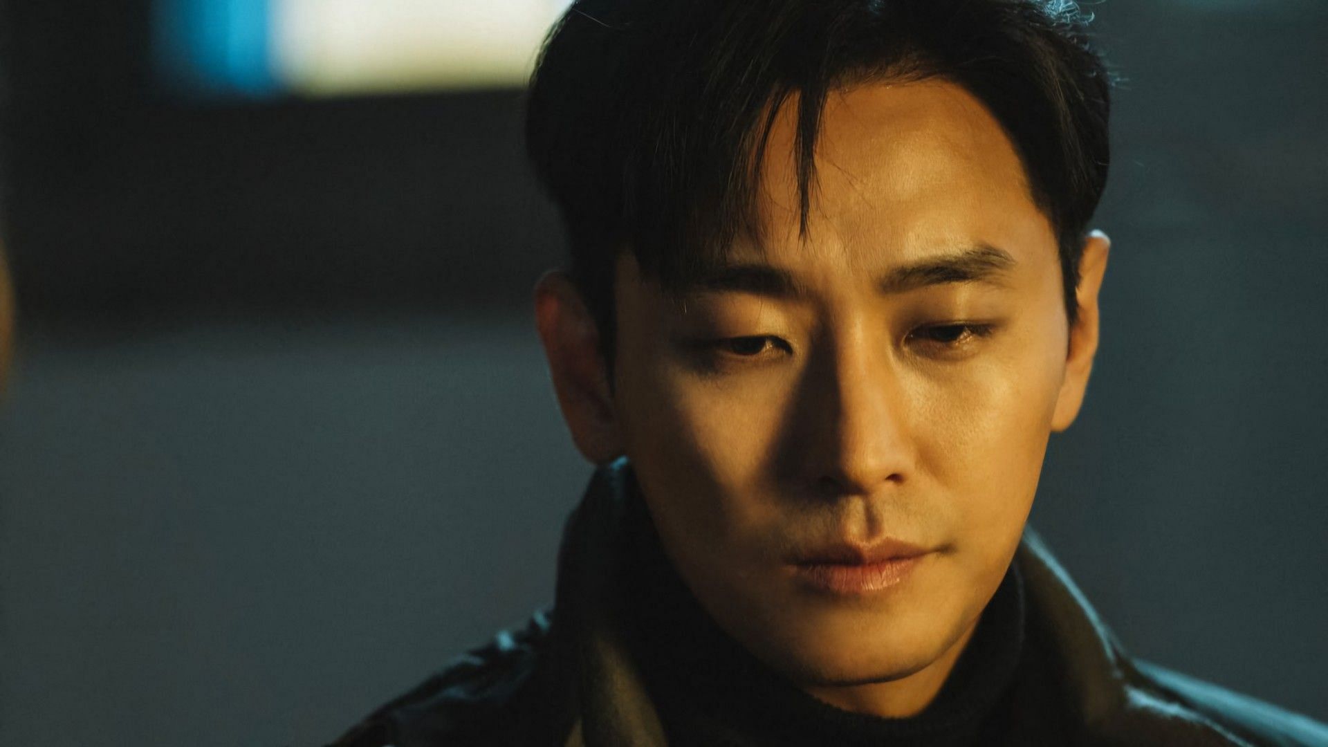 Ju Ji-hoon in Item (Image via X/@mbcdrama_pre)