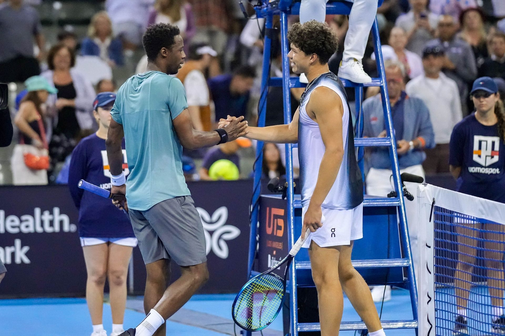 Ben Shelton shakes hand with Gael Monfils - Source: Getty