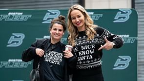 Boston Fleet's Amanda Pelkey delivers 2-word reaction to Minnesota Frost fan's sign demanding Susanna Tapani's return
