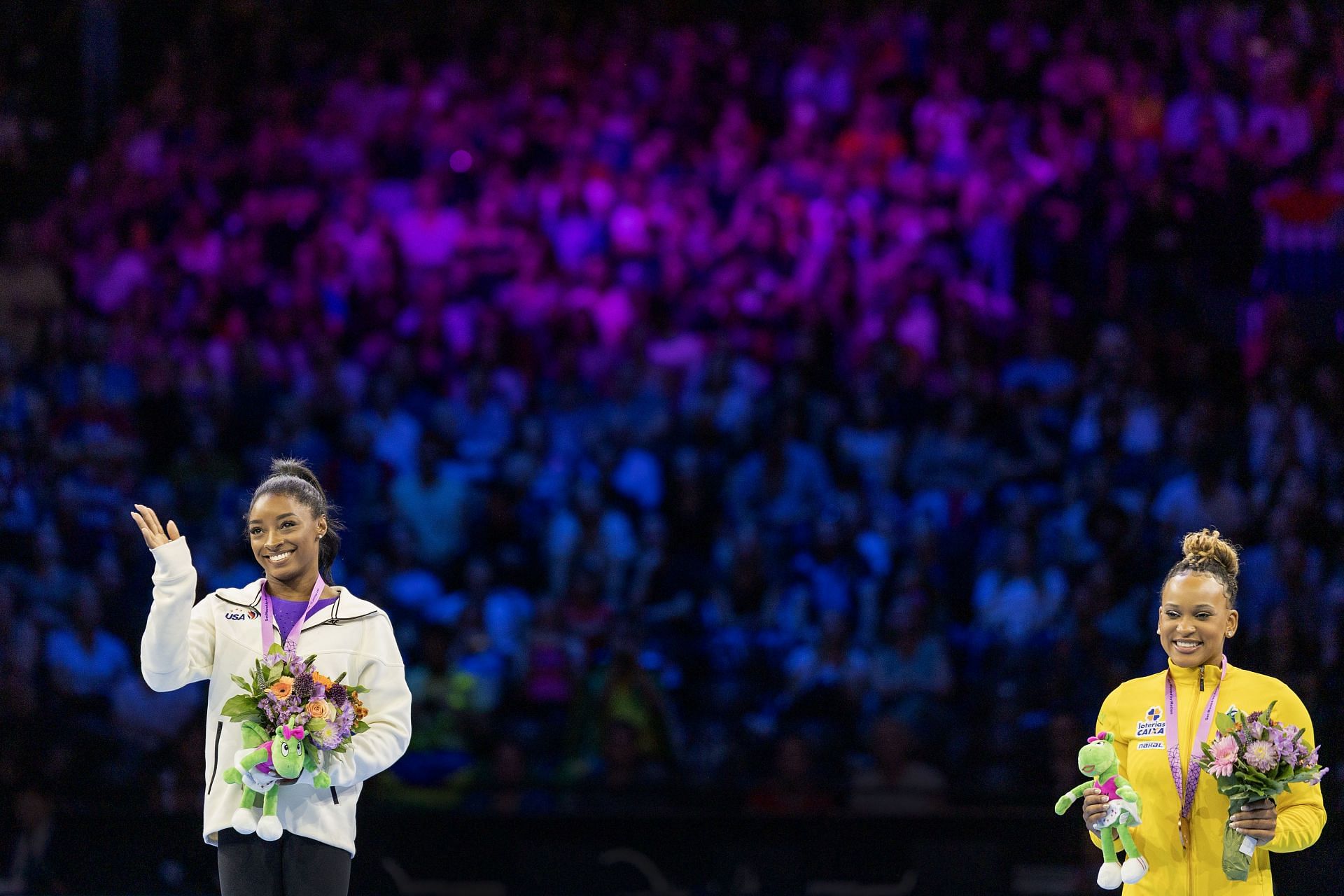 Biles and Andrade at the Artistic Gymnastics World Championships. Antwerp 2023. - (Source: Getty)