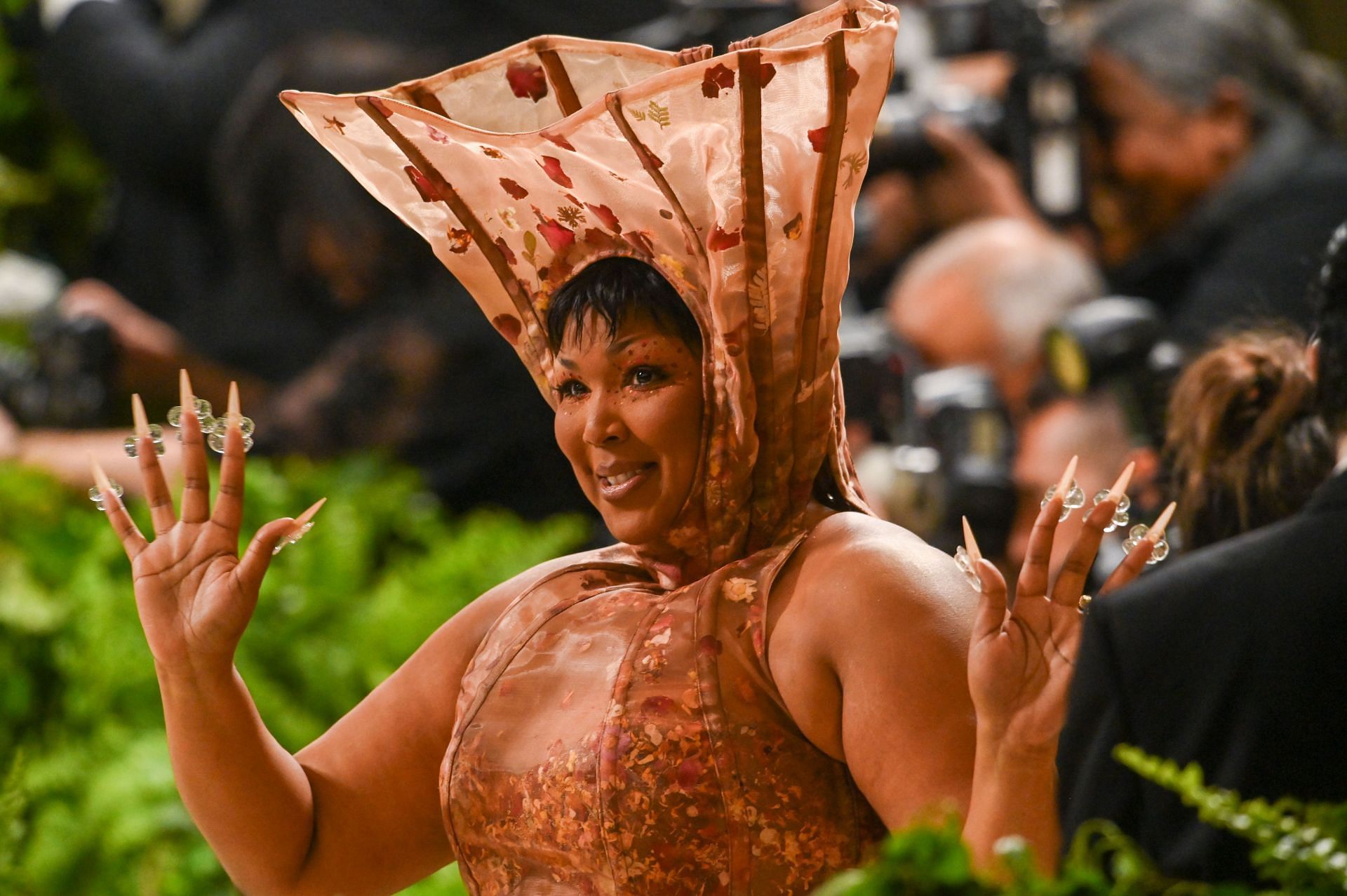 The 2024 Met Gala Celebrating &quot;Sleeping Beauties: Reawakening Fashion&quot; - Street Sightings - Source: Getty