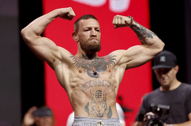Top UFC featherweight shares two-word reaction to Conor McGregor using his MMA physicality while playing soccer